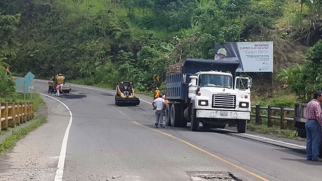 Mtop Continúa Con El Mantenimiento Vial En Santo Domingo De Los Tsáchilas Ministerio De 6611