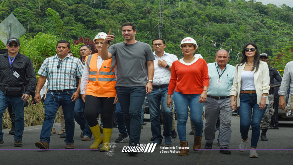 Ministro Roberto Luque Pone A Disposición 2 Puentes Y Equipo Técnico